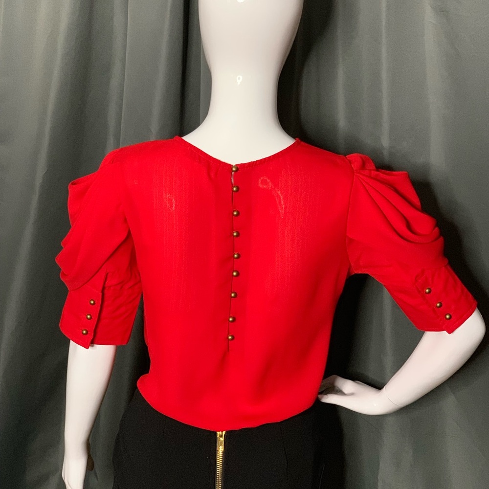 Rosebud Blouse